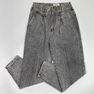Vintage Willow Bay High Waisted Grey Acid Wash Tapered Jeans Size 11 (Waist 28)